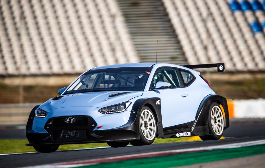  Hyundai Veloster N TCR 2019 года  (фото 1 из 27)